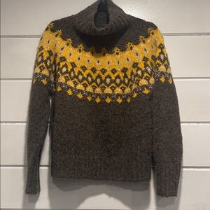 Banana Republic Fuzzy Brown Sweater. Size large